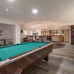 Alpine Club Aparthotel