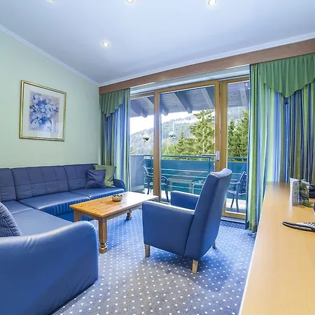 Alpine Club Aparthotel