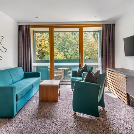 Aparthotel Alpine Club 4*