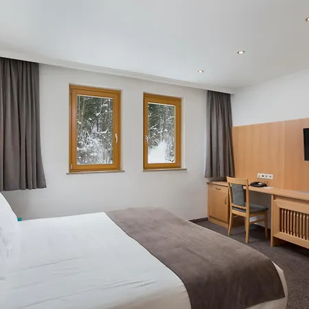 Alpine Club Aparthotel