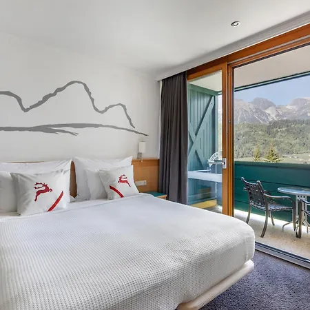 Alpine Club Lägenhetshotell Schladming