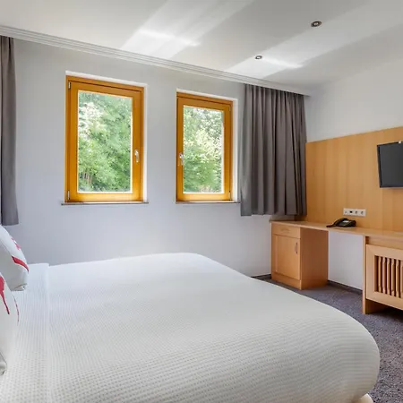Alpine Club Ξενοδοχείο με διαμερίσματα 4*