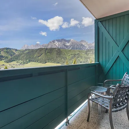 Alpine Club Apartmanhotel