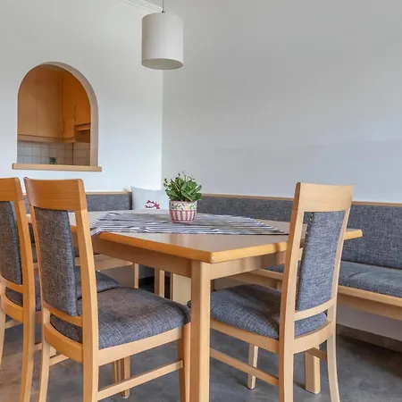 Alpine Club Apartmanhotel 4*