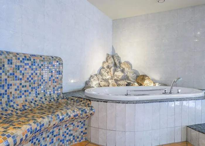 Alpine Club שלאדמינג