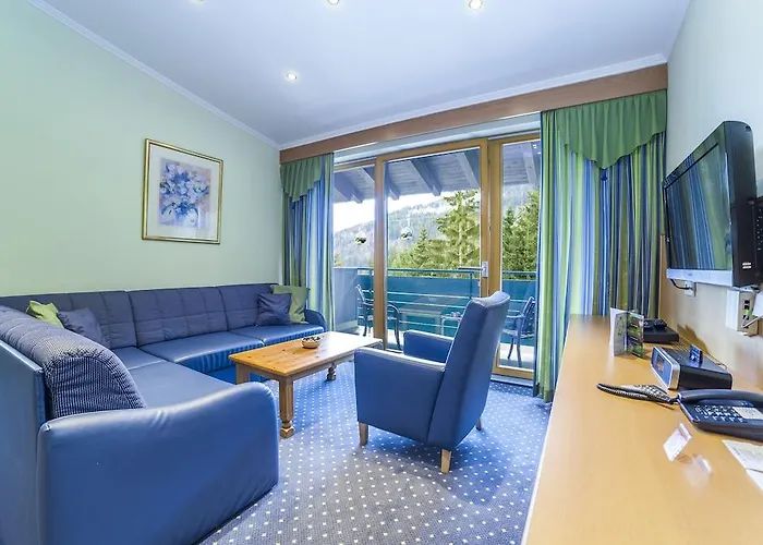 Alpine Club Aparthotel