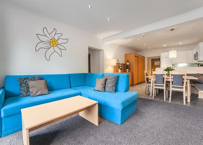 Aparthotel Alpine Club 4*