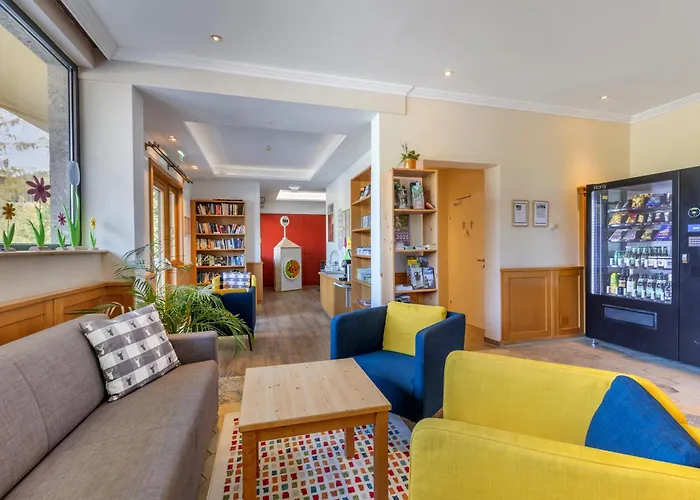 Alpine Club Apartahotel 4*