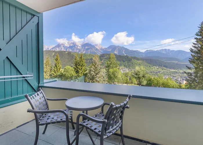 Aparthotel Alpine Club 4*